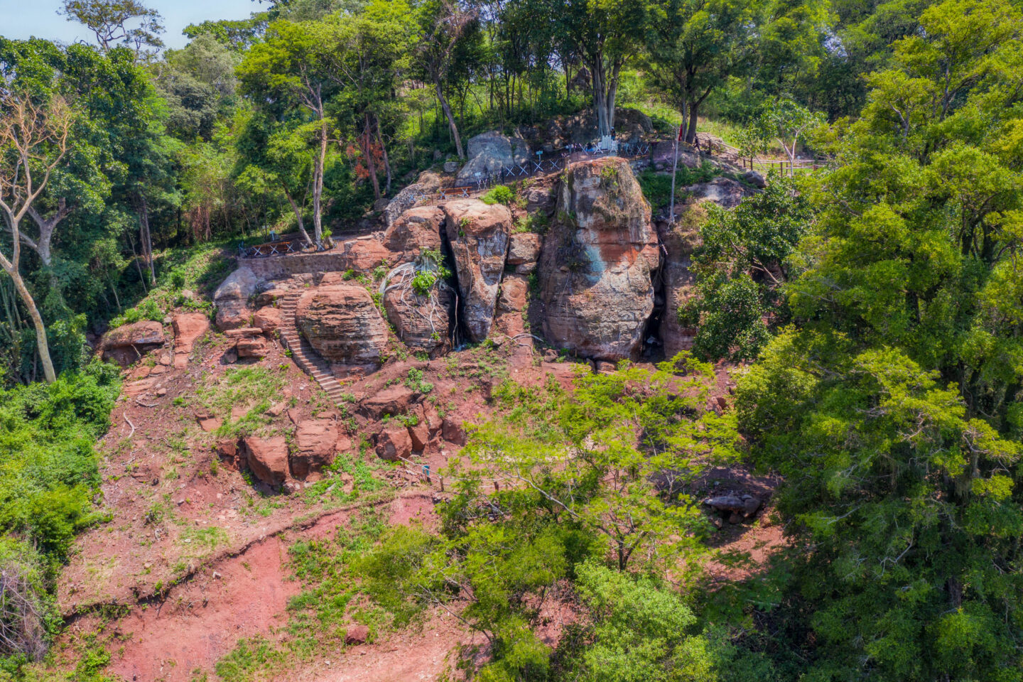 DreamDestinations-Website-Afbeeldingen-Bezienswaardigheden-Paraguay-Asuncion-NationaalParkYbycui-1