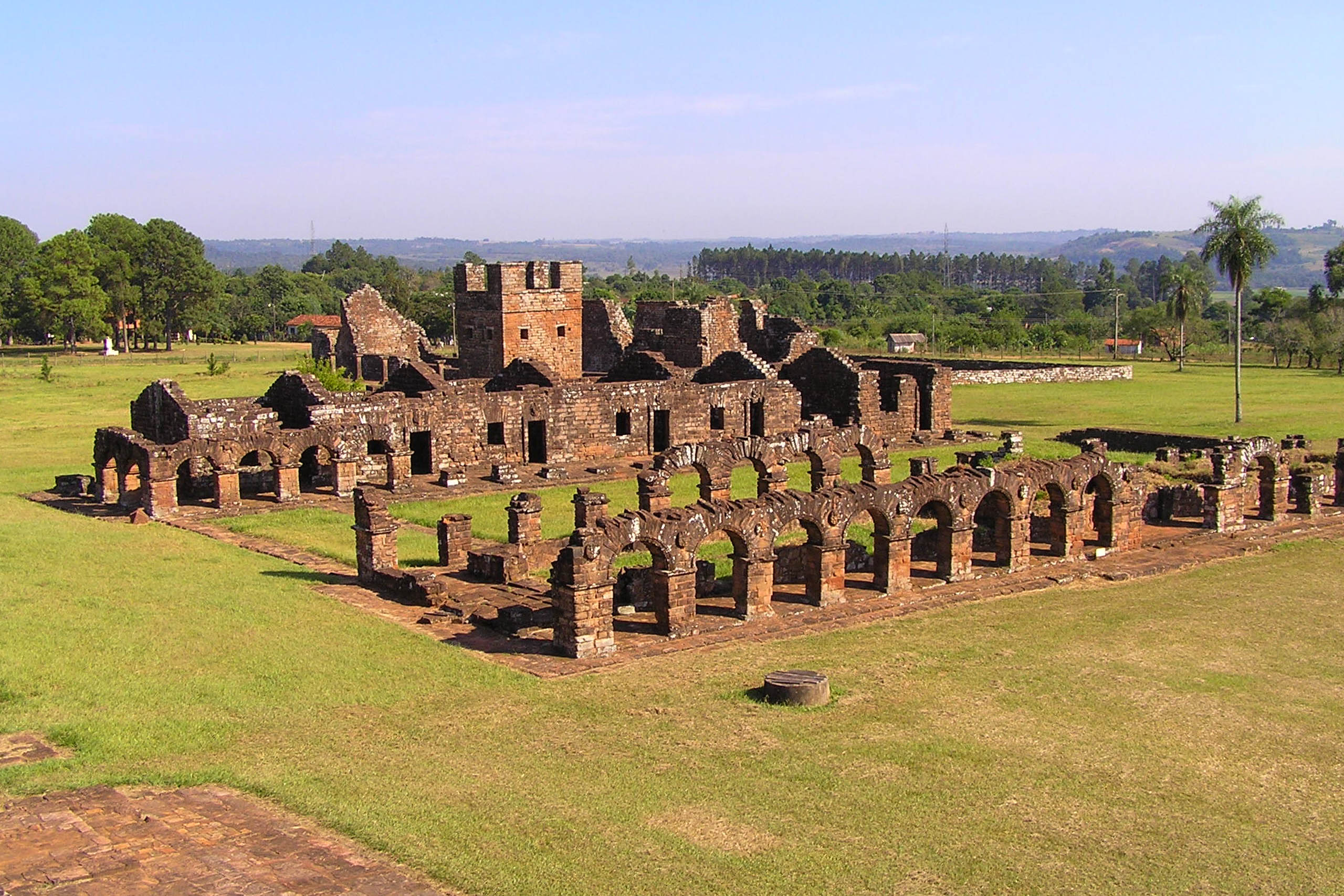 DreamDestinations-Website-Afbeeldingen-Bezienswaardigheden-Paraguay-Encarnacion-Trinidad-3